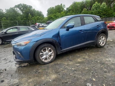 JM1DKFB76K1****** 2019 Mazda CX-3