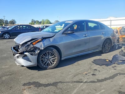 3KPF54AD7PE****** 2023 Kia Forte