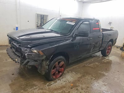 1C6RR7FG5JS****** 2018 RAM 1500