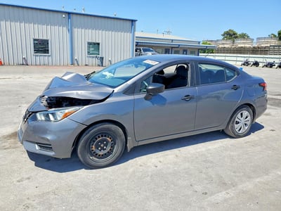 3N1CN8DVXLL****** 2020 Nissan Versa