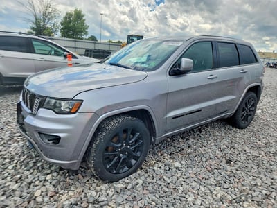 1C4RJFAG0HC****** 2017 Jeep Grand Cherokee
