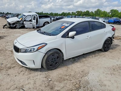 3KPFK4A71JE****** 2018 Kia Forte
