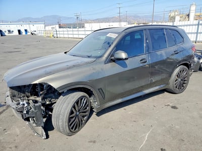 5UXCR4C04P9****** 2023 BMW X5