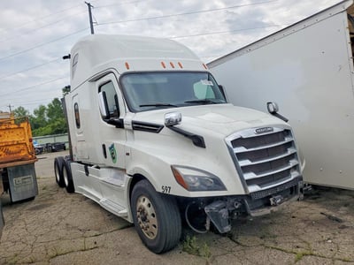 1FUJHHDR0KL****** 2019 Freightliner Cascadia 123