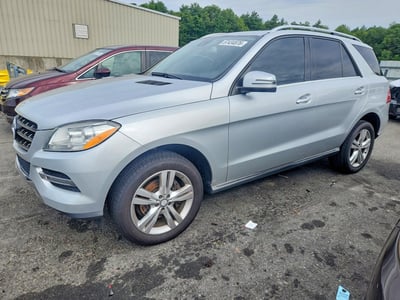 4JGDA5HB6FA****** 2015 Mercedes-Benz M-Class