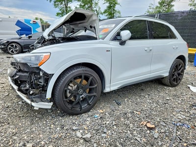 WA1DECF32M1****** 2021 Audi Q3