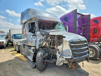 3AKJHHDR8NS****** 2022 Freightliner Cascadia 126