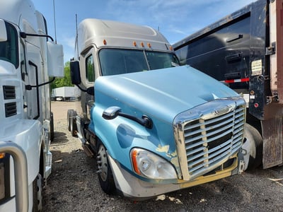3AKJGLDR9DS****** 2013 Freightliner Cascadia 125
