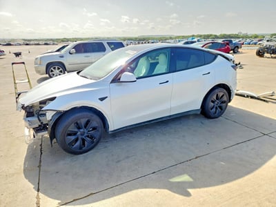 7SAYGDEE6SA****** 2025 Tesla Model Y