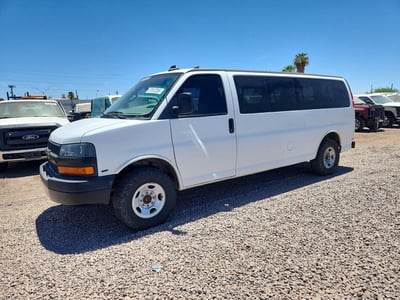 1GAZGNFG2L1****** 2020 Chevrolet Express