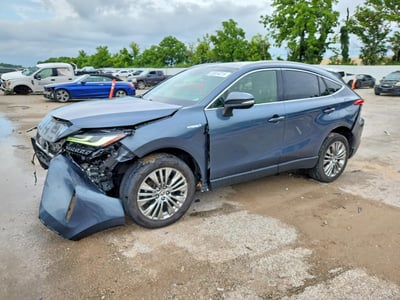 JTEAAAAHXMJ****** 2021 Toyota Venza