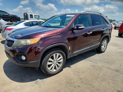 5XYKU4A28BG****** 2011 Kia Sorento