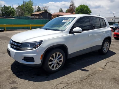 WVGBV7AX3HK****** 2017 Volkswagen Tiguan