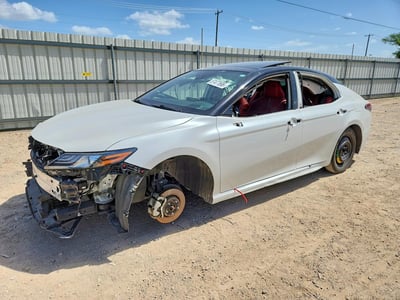 4T1KZ1AK7NU****** 2022 Toyota Camry