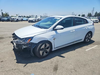 KMHC85LC5LU****** 2020 Hyundai Ioniq Hybrid