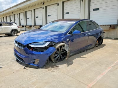 5YJXCDE21LF****** 2020 Tesla Model X