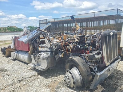 1XPCD49X1SD****** 2025 Peterbilt 567