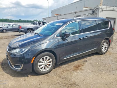 2C4RC1BGXJR****** 2018 Chrysler Pacifica