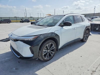 JTMABACA6PA****** 2023 Toyota BZ4X