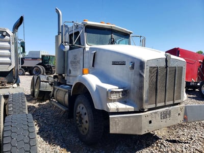1XKDD69X9XR****** 1999 Kenworth T800