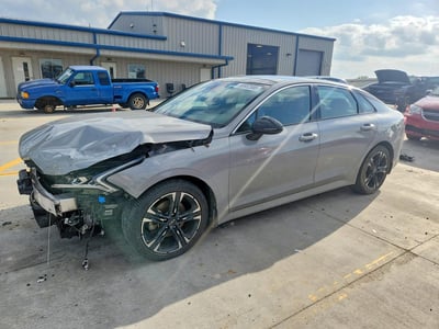 5XXG64J25PG****** 2023 Kia K5