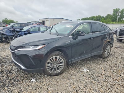 JTEAAAAH2MJ****** 2021 Toyota Venza