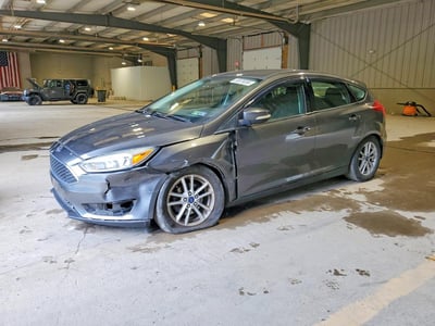 1FADP3K26FL****** 2015 Ford Focus