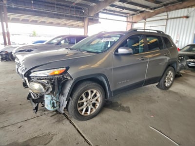 1C4PJMCS6HW****** 2017 Jeep Cherokee