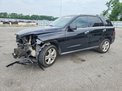4JGDA5JBXFA****** 2015 Mercedes-Benz M-Class