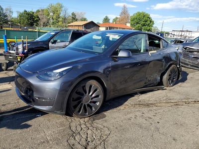 7SAYGDEFXSA****** 2025 Tesla Model Y