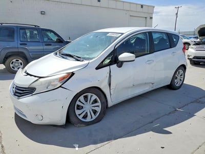 2015 Nissan Versa