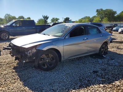5NPLS4AG1NH****** 2022 Hyundai Elantra