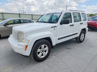 1C4PJMAK6CW****** 2012 Jeep Liberty