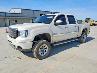 3GTP2XE27BG****** 2011 GMC Sierra 1500