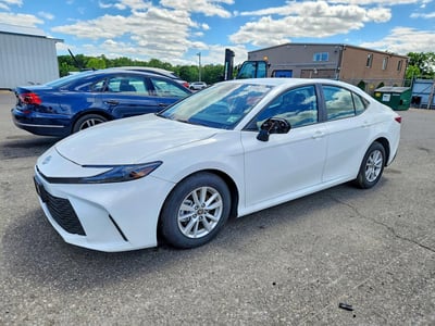 4T1DAACK1TU****** 2026 Toyota Camry Hybrid