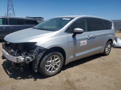 2C4RC1CGXNR****** 2022 Chrysler Voyager