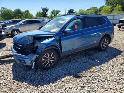 3VV2B7AX0KM****** 2019 Volkswagen Tiguan