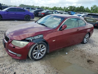 WBADW3C51BE****** 2011 BMW 3 Series