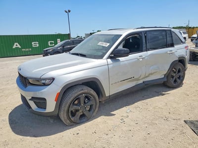 1C4RJHAG9S8****** 2025 Jeep Grand Cherokee