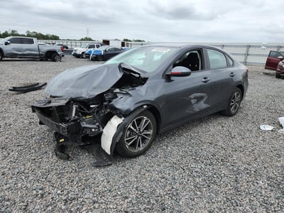 3KPF24AD1PE****** 2023 Kia Forte