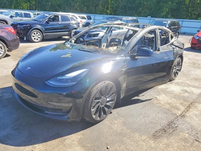 5YJ3E1EC9NF****** 2022 Tesla Model 3