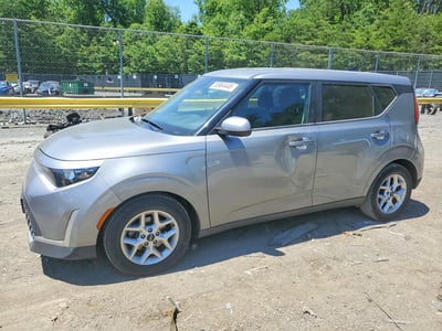KNDJ23AU3P7****** 2023 Kia Soul