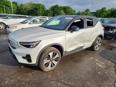 YV4ED3UW8P2****** 2023 Volvo XC40