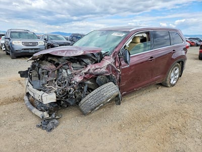 5TDDGRFH9KS****** 2019 Toyota Highlander