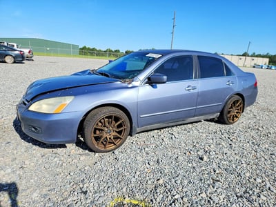 1HGCM66487A****** 2007 Honda Accord