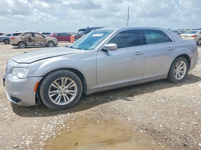 2C3CCAAG6HH****** 2017 Chrysler 300