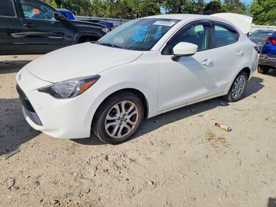3MYDLBYV5HY****** 2017 Toyota Yaris