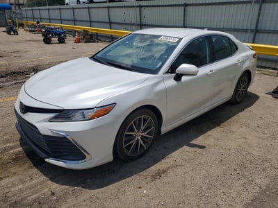 4T1F11AKXMU****** 2021 Toyota Camry