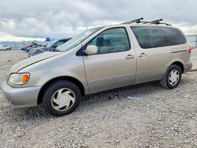 2003 Toyota Sienna