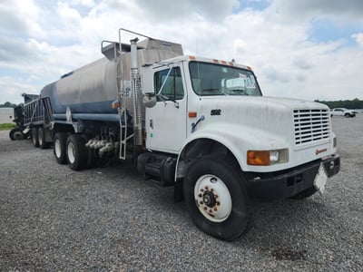 1HTSHADR7XH****** 1999 International 4900